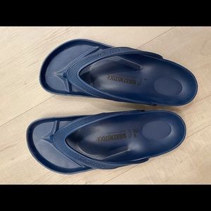 Birkenstock EVA Honolulu Navy - LIKE NEW
